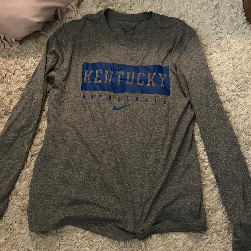 Long sleeve shirt